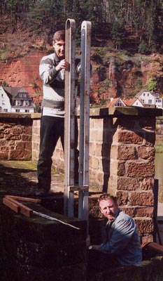 Fahenmast wird wieder aufgestellt